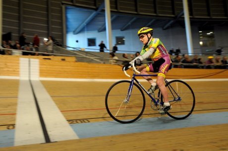 robert-marchand-en-piste_668317_460x306