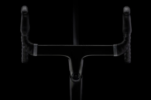 TK16_P1_Madone_Beauty_10_edit