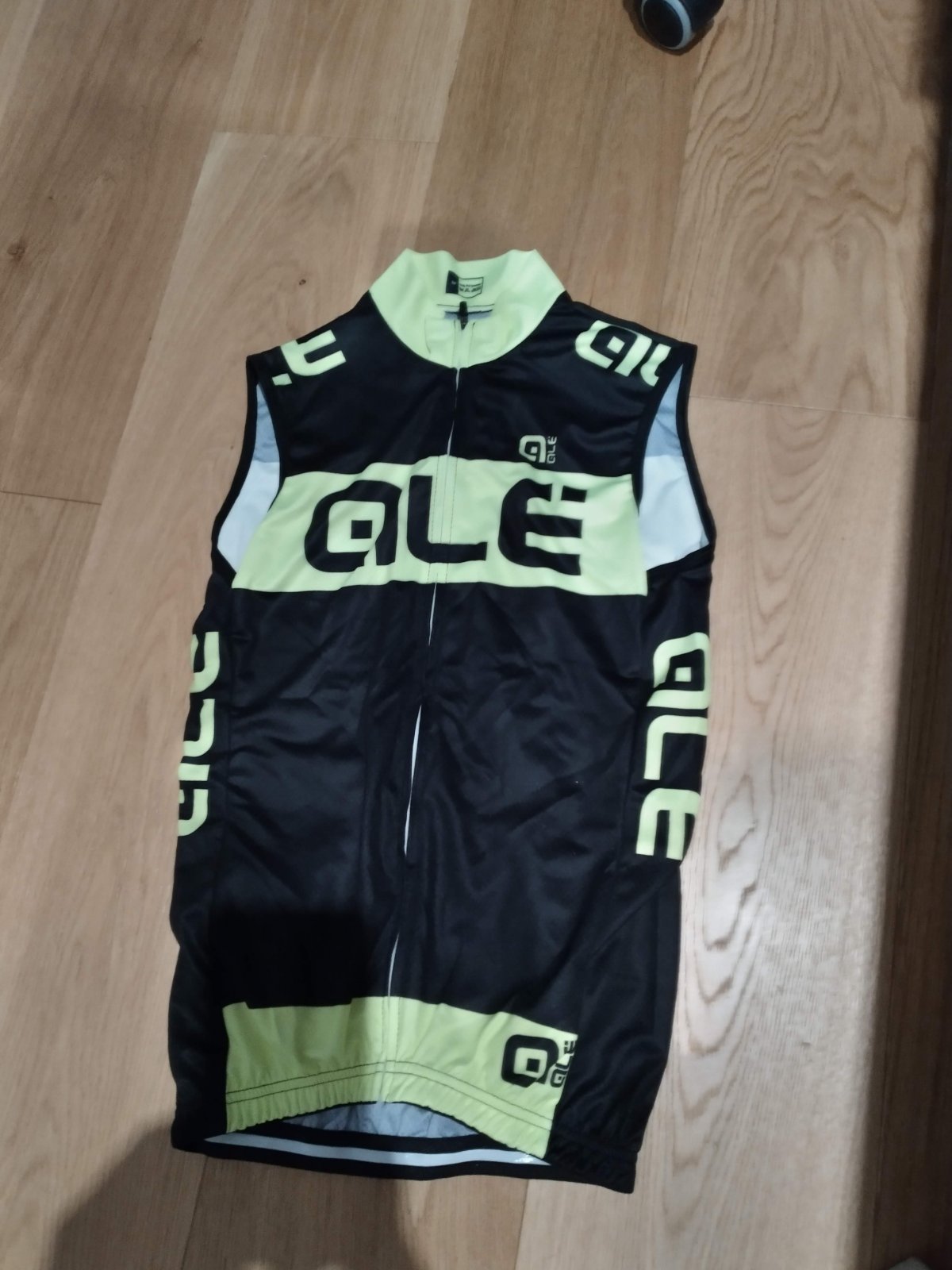 giletALE.jpg