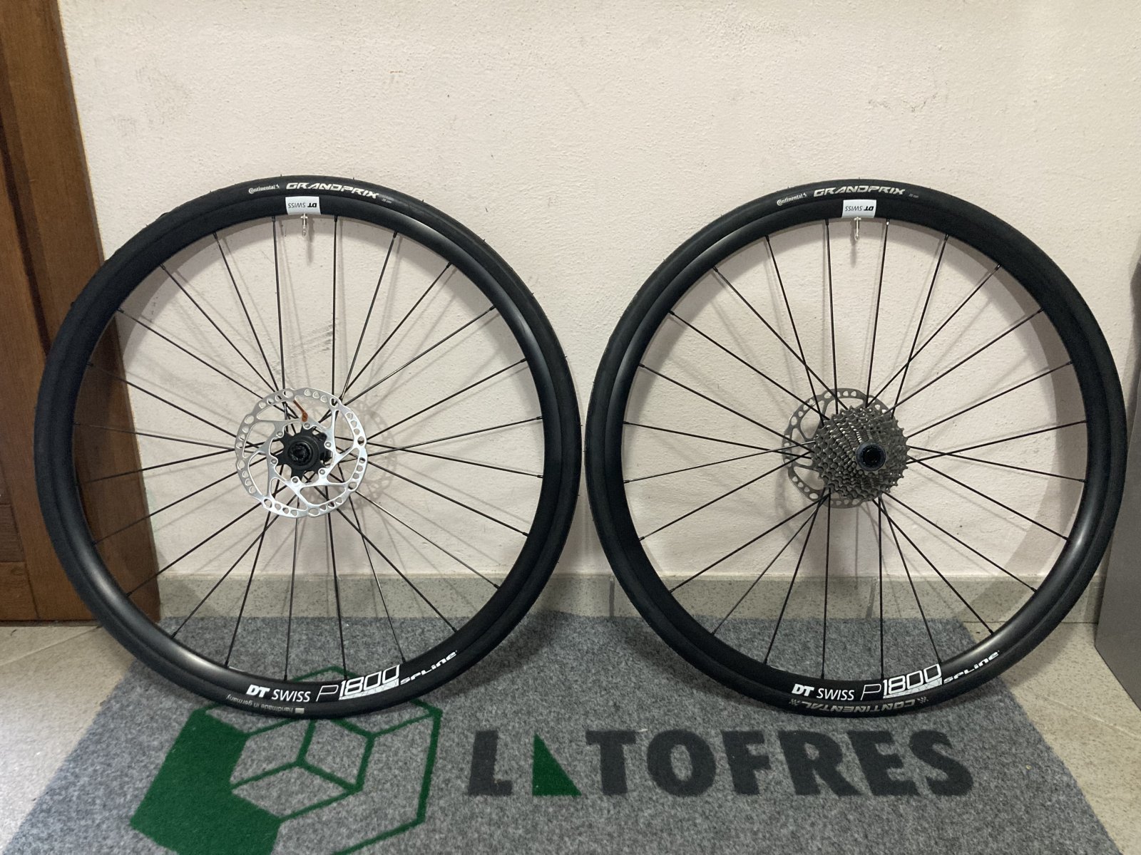 DT Swiss P 1800 Spline 23 Rennrad Laufräder kaufen? - Bikes