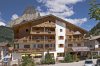 hotel_est_gr.jpg
