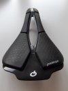 Sella PROLOGO SCRATCH M5 PAS Binari Tirox Nera