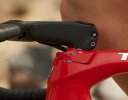 Trek_Emonda_233_Aeolus_bar_stem.jpg