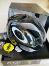 Casco aero Oackley ARO5