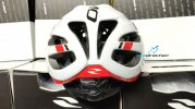 Primo casco gist nero bianco rosso Bike Direction.jpg