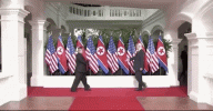 trump_kim_2.gif