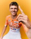 xOnley-800x1000.jpg.pagespeed.ic.mixFedubjT.jpg