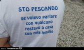 tueq68oa65-sto-pescando-se-volevo-parlare-con-qualcuno-restavo-a-casa-con-mia-moglie-e-cazzo_b.jpg
