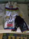 Completo Tadej Pogacar - edizione Campione del Mondo 2025 - tg. XL
