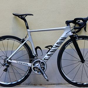 CANYON AEROAD restyling