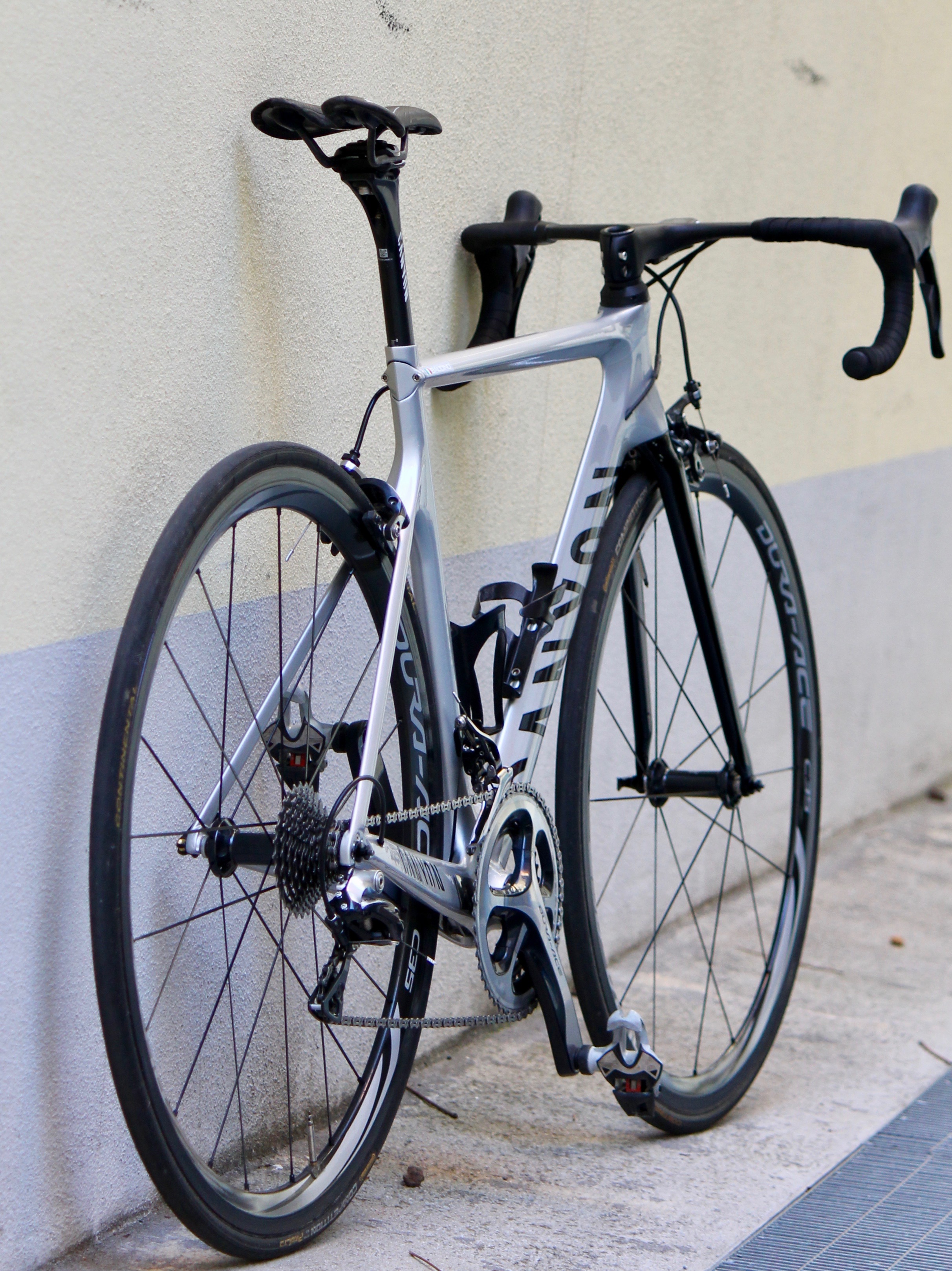 CANYON AEROAD restyling