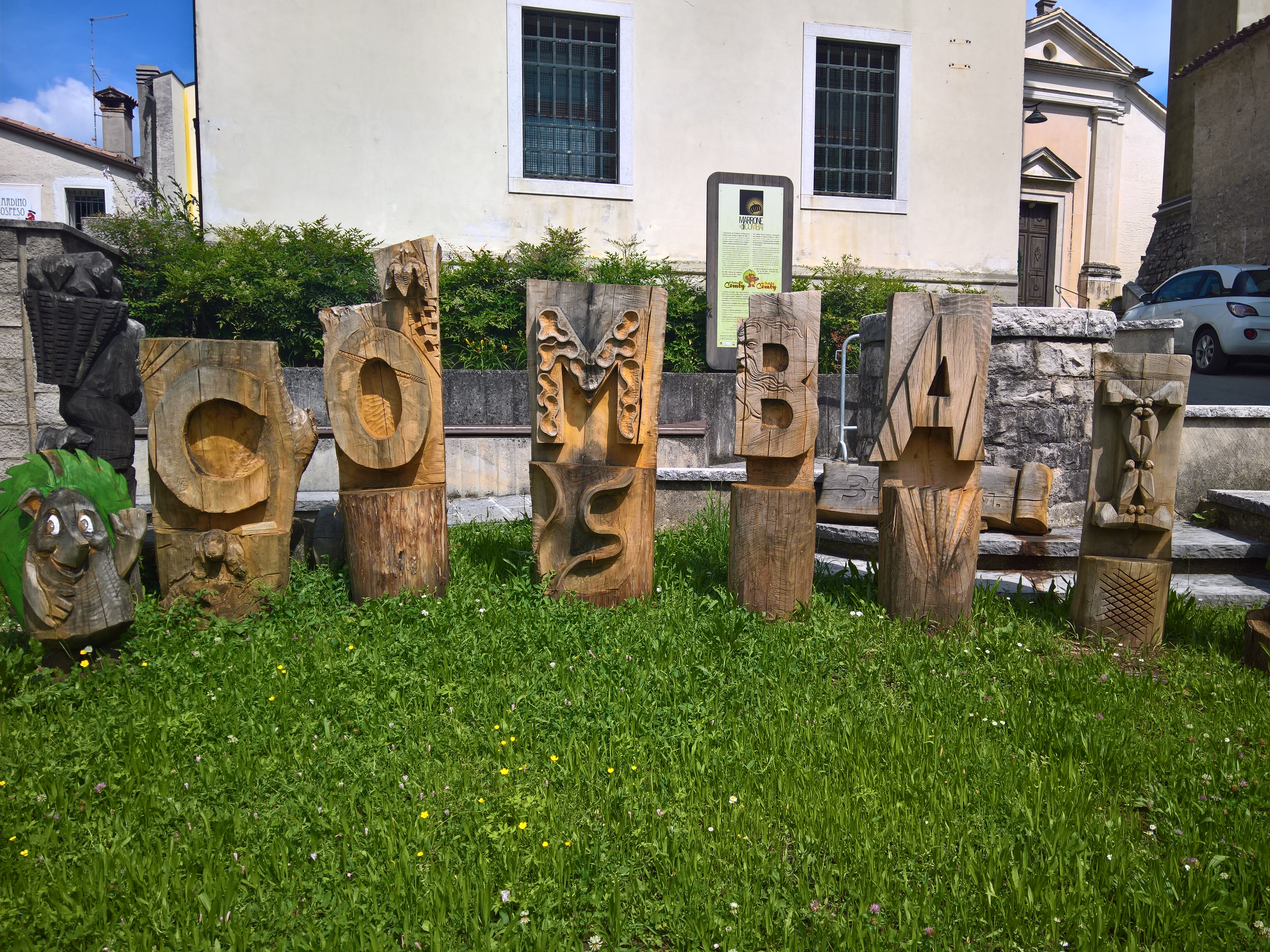 Combai