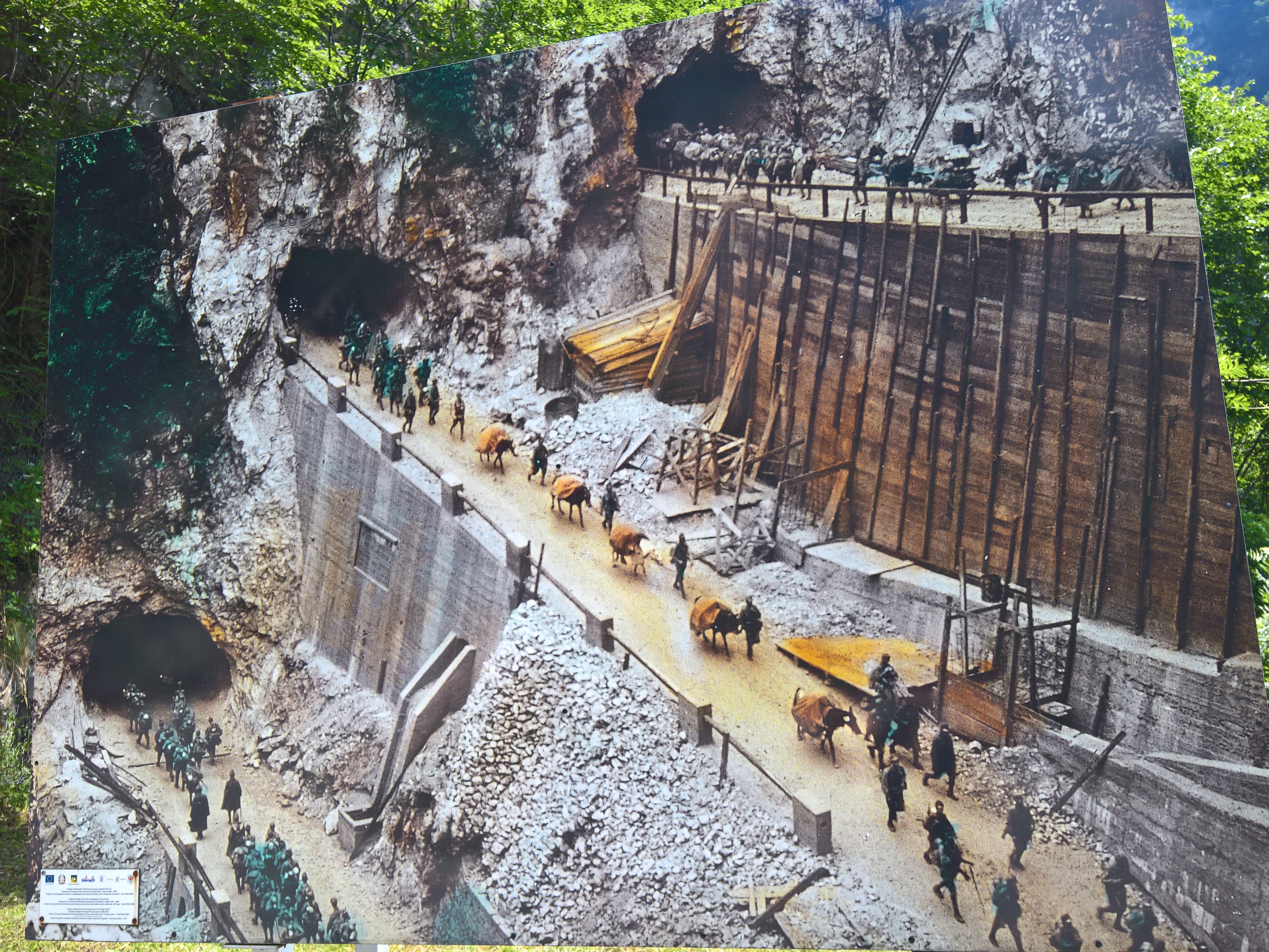 la strada in costruzione