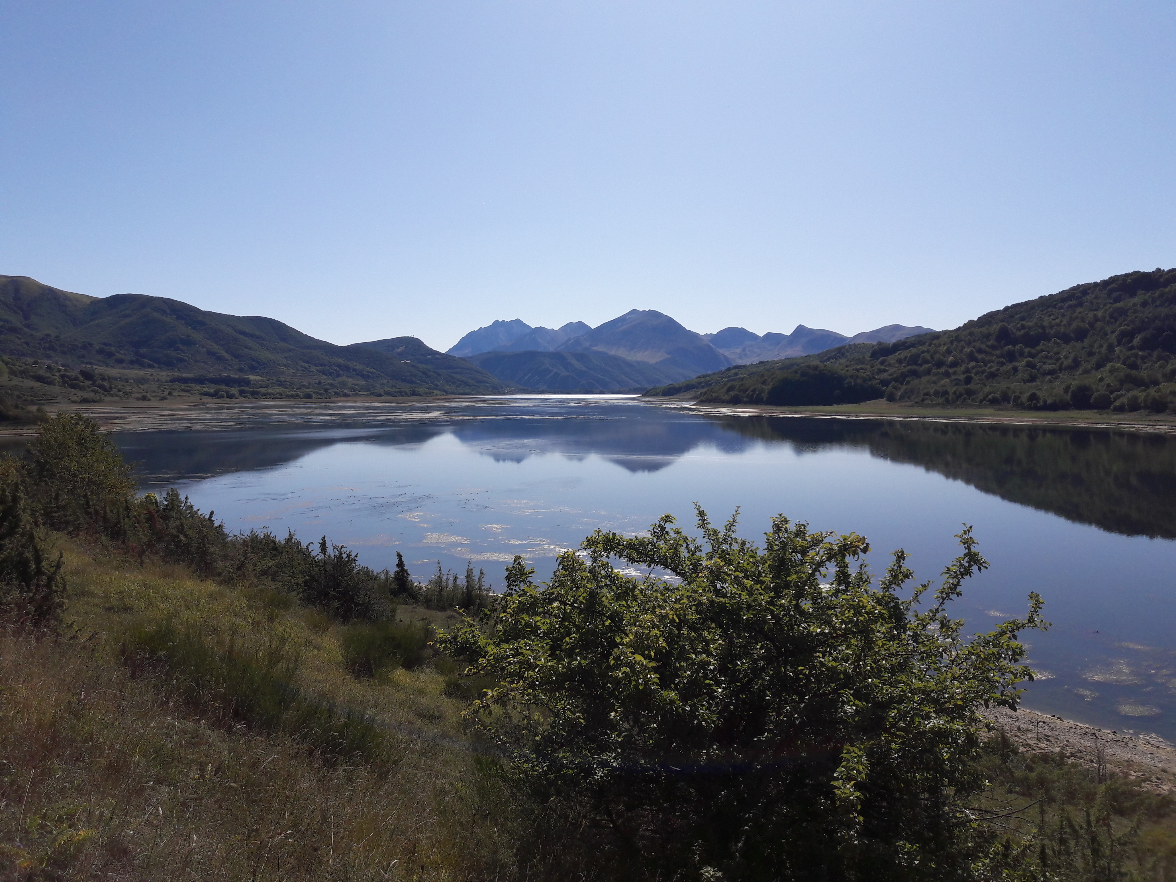 lago di campotosto 2