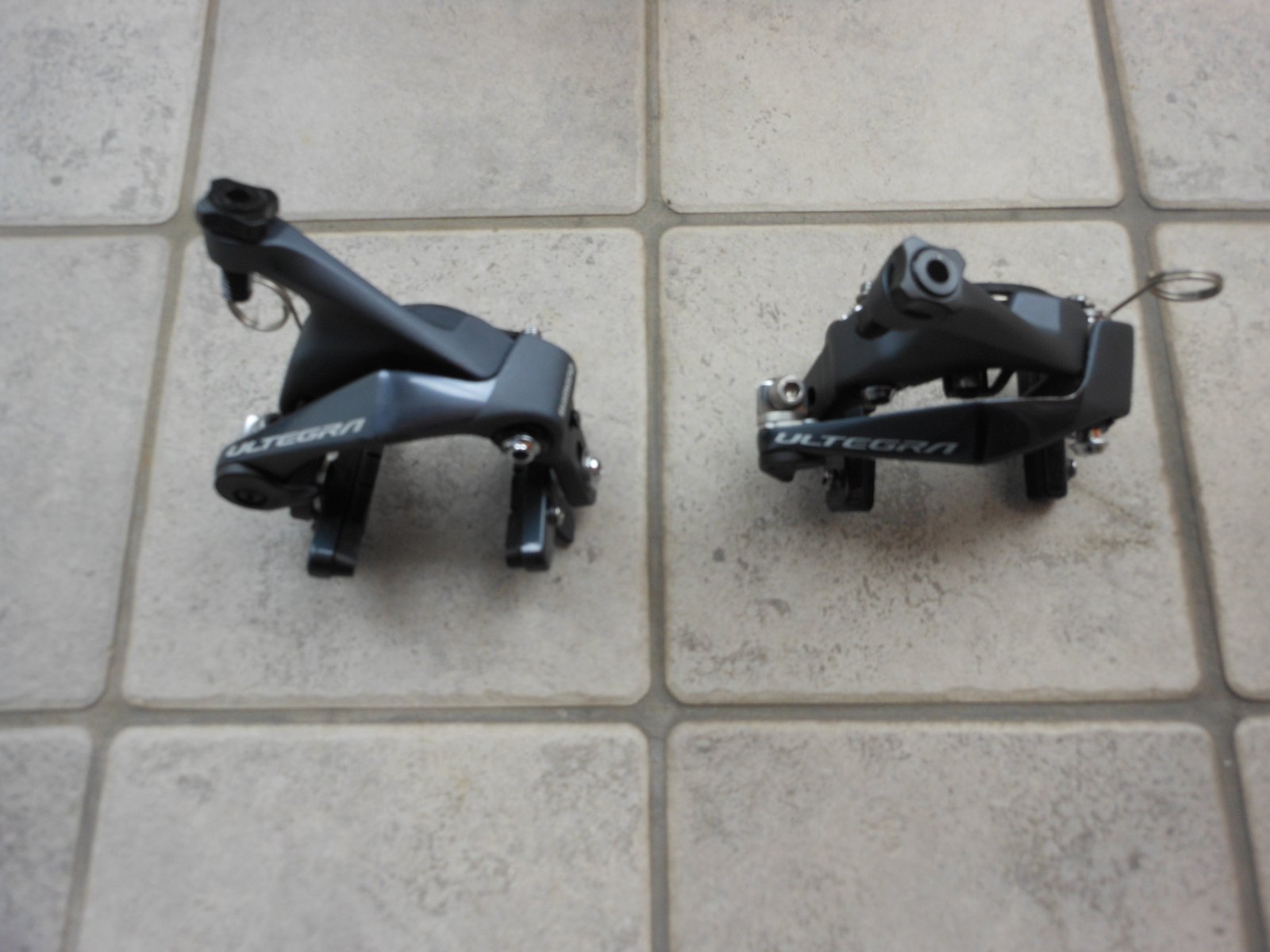 Paire d'Étriers Shimano Ultegra BR-R8000 Noir