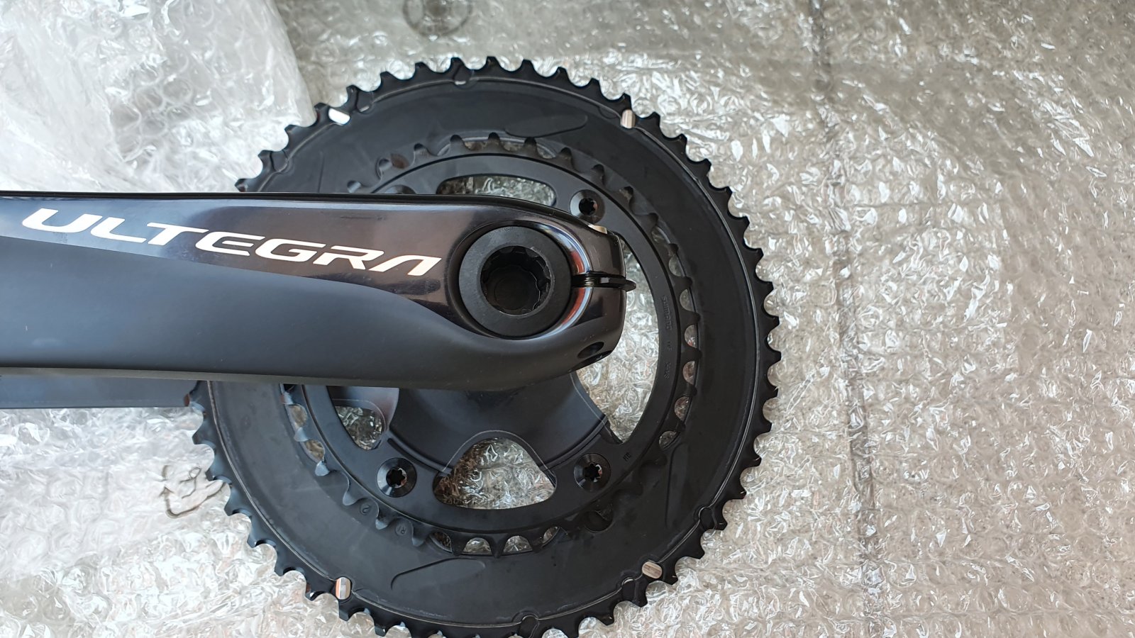 guarnitura-ultegra-r8000-50-34-bdc-mag