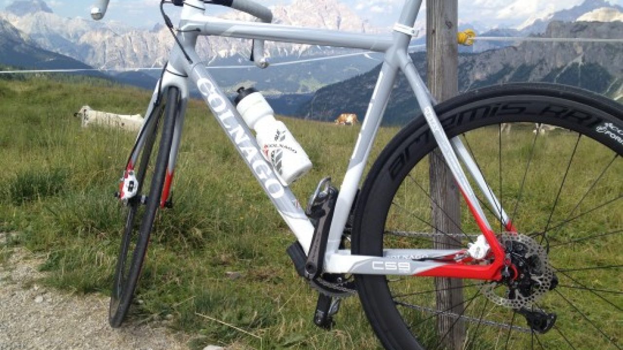 BDC Mag - Bici da corsa | Colnago C59 Disc: prime impressioni sul Giau