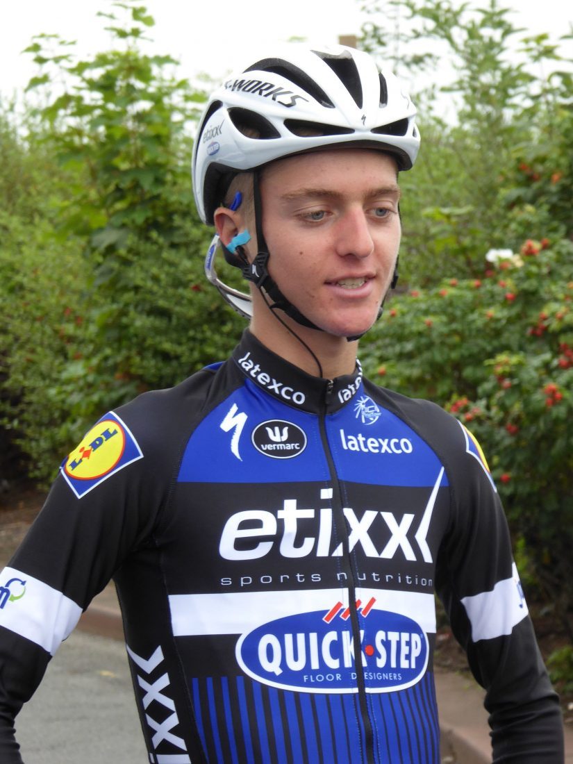 Adrien_Costa_Stage_2-825x1100.jpg