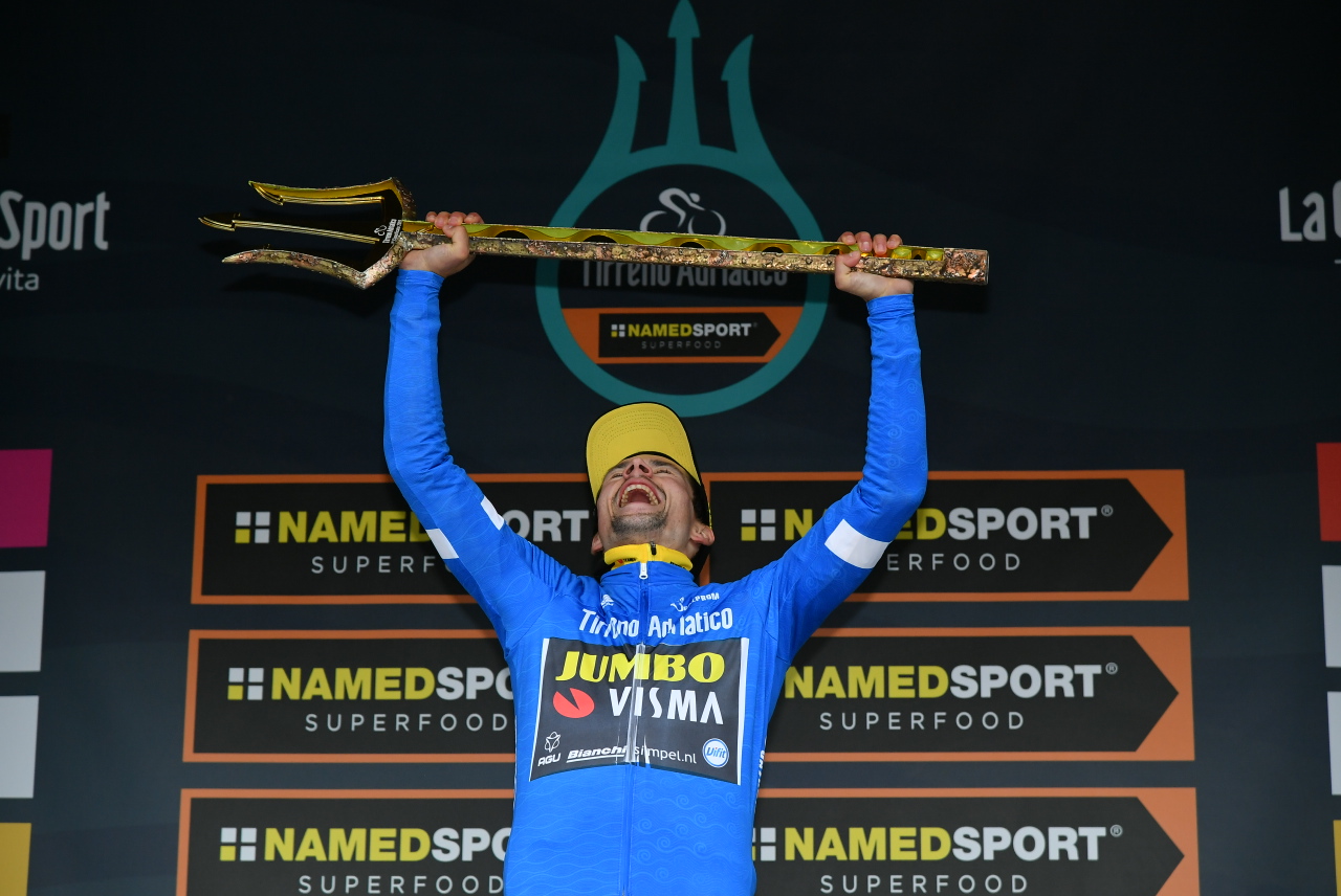 Tirreno-Adriatico: Primoz Roglic vince per 31 centesimi di secondo su Yates